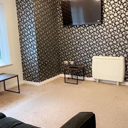 2 Bedroom Apartment With Free Parking Wi-Fi, Very Close To Ao Arena & City Centre Manchester Bagian luar foto